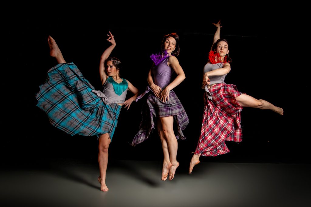 Three dancers from Slanjayvah Danza